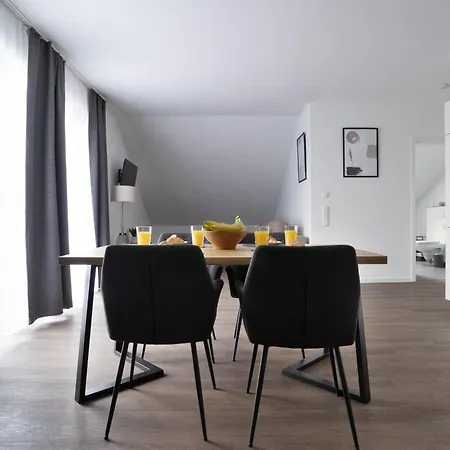 アパート Schoene In I Kostenloses Parken I Home2share レンゲリッヒ