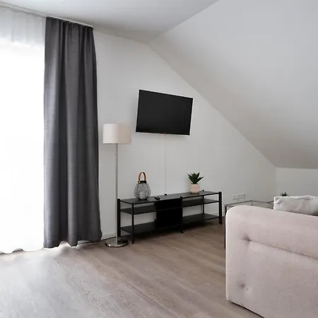 アパート Schoene In I Kostenloses Parken I Home2share レンゲリッヒ