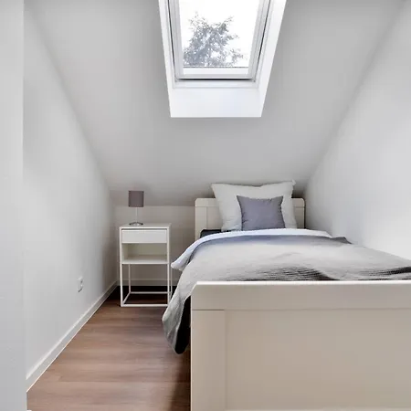 Schoene In I Kostenloses Parken I Home2share レンゲリッヒ