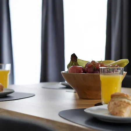 Schoene In I Kostenloses Parken I Home2share レンゲリッヒ