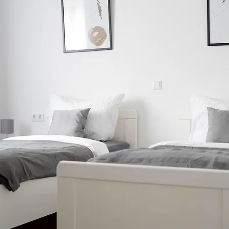 Schoene In I Kostenloses Parken I Home2share