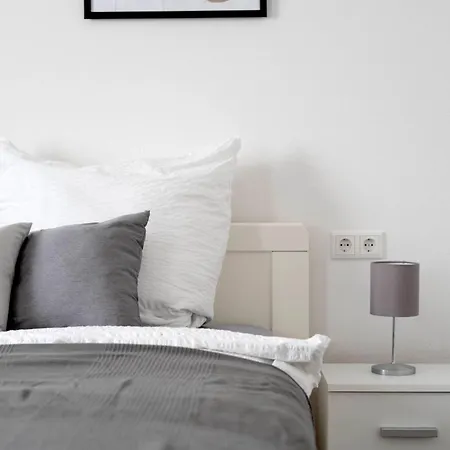 アパート Schoene In I Kostenloses Parken I Home2share レンゲリッヒ